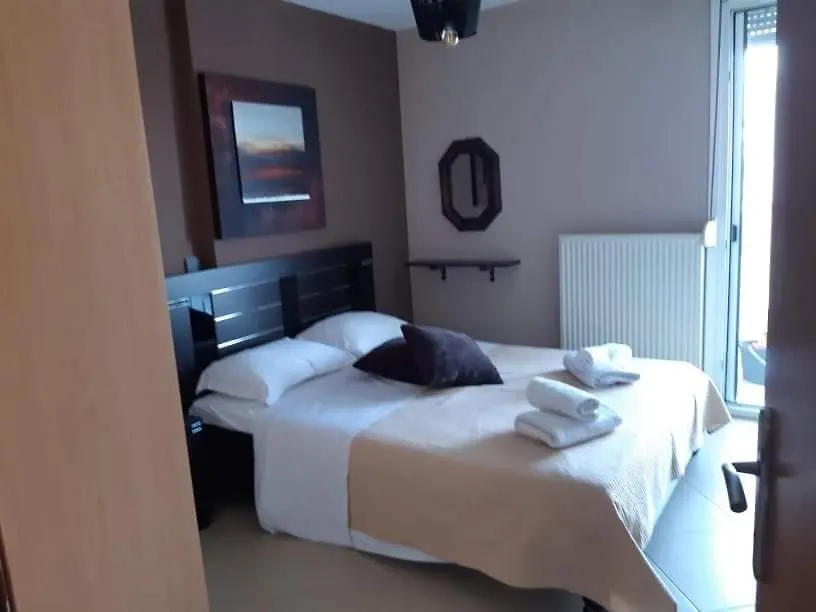 Εclectic Apartment 8Fr 테살로니키